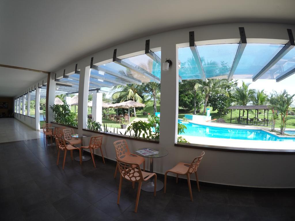 Hotel Vista Lago Сантяго Екстериор снимка