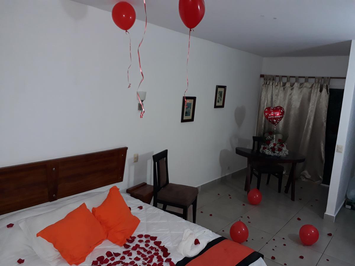 Hotel Vista Lago Сантяго Екстериор снимка
