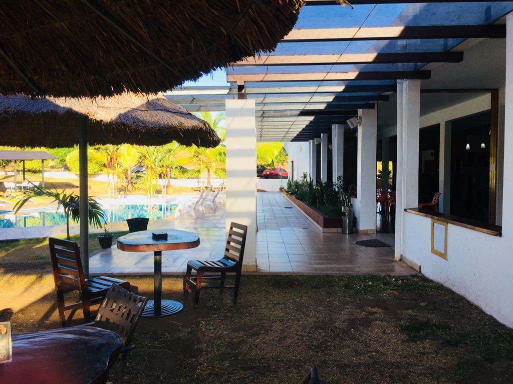 Hotel Vista Lago Сантяго Екстериор снимка