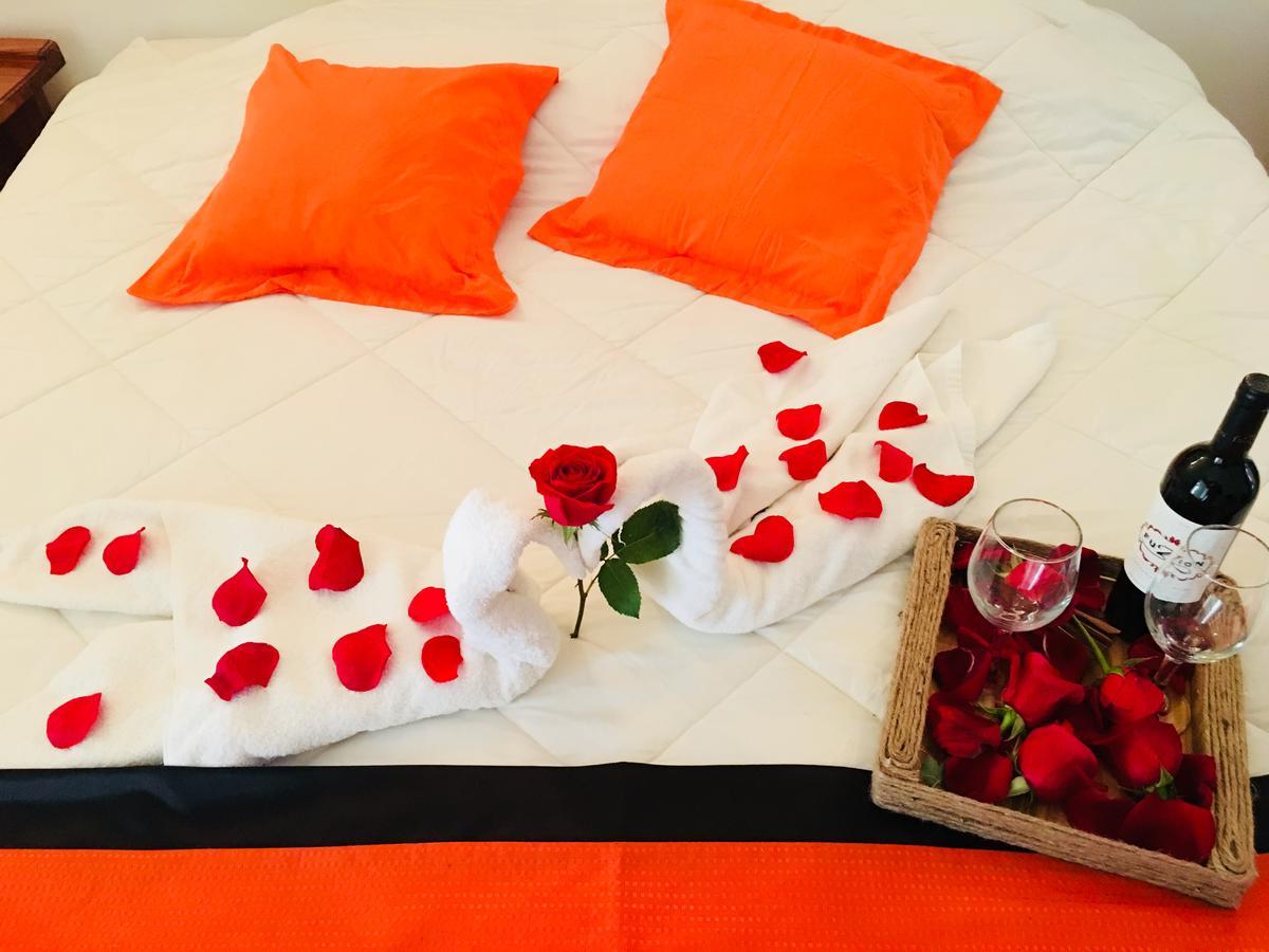 Hotel Vista Lago Сантяго Екстериор снимка